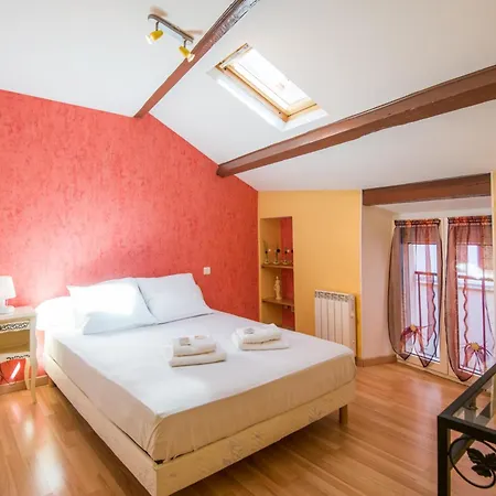 Maison Le Vieux 4pers Balcon Parking Gratuit Apartment Creissels